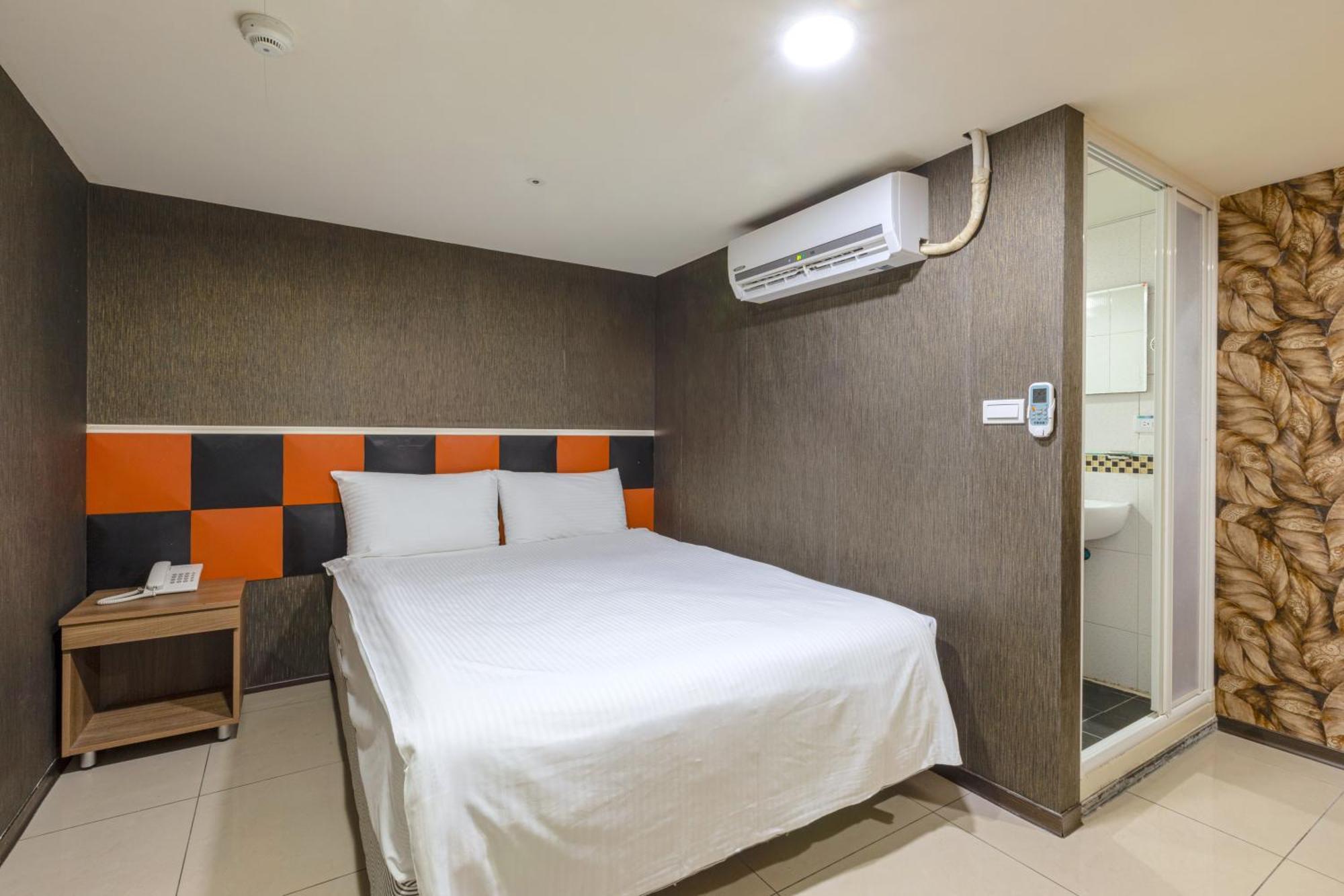 E Lim Hotel Zhongli Kamer foto