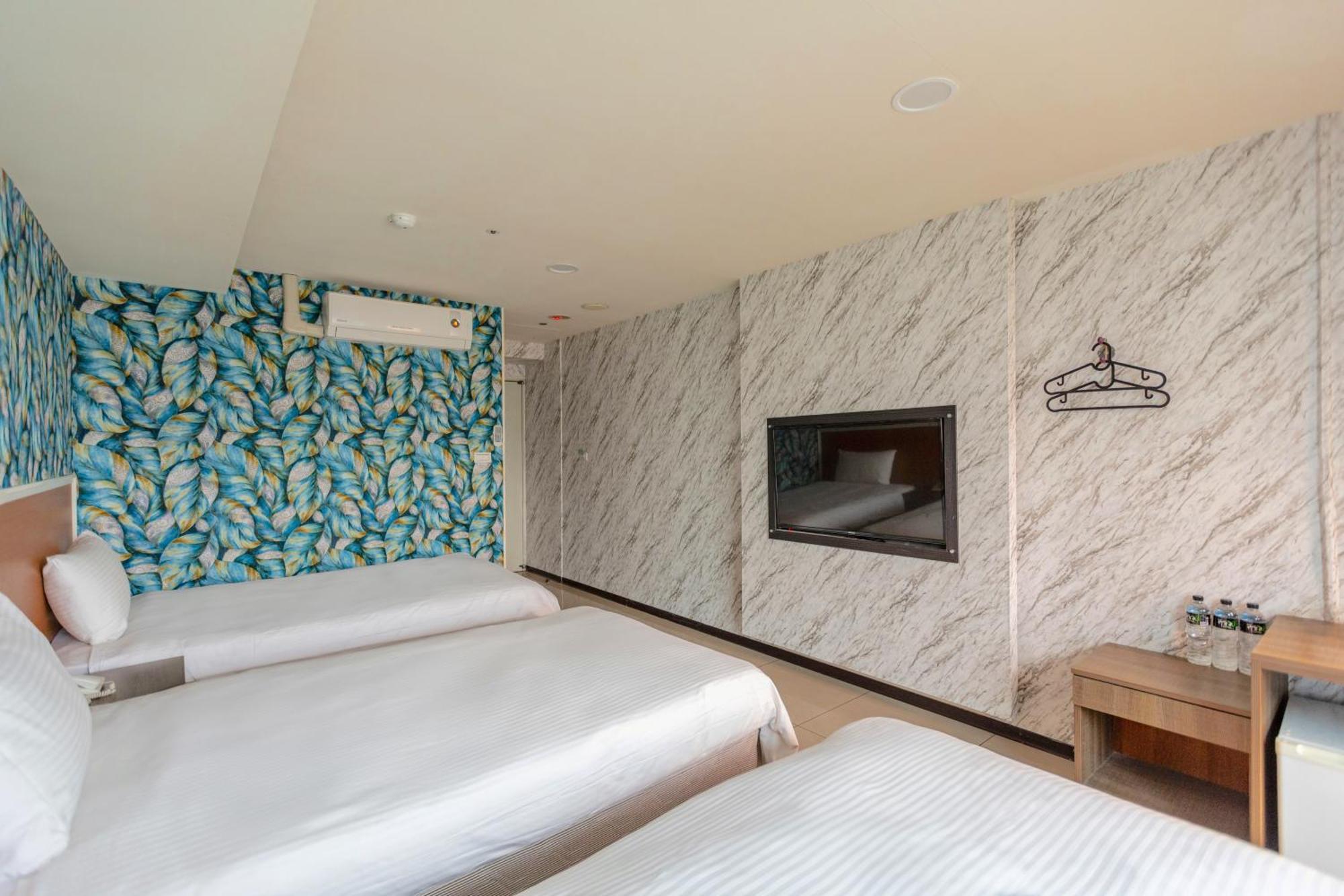 E Lim Hotel Zhongli Kamer foto